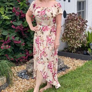 BAND OF GYPSIES Faux Wrap Maxi Dress Sz M Floral Beige Pink Flutter Sleeve Boho